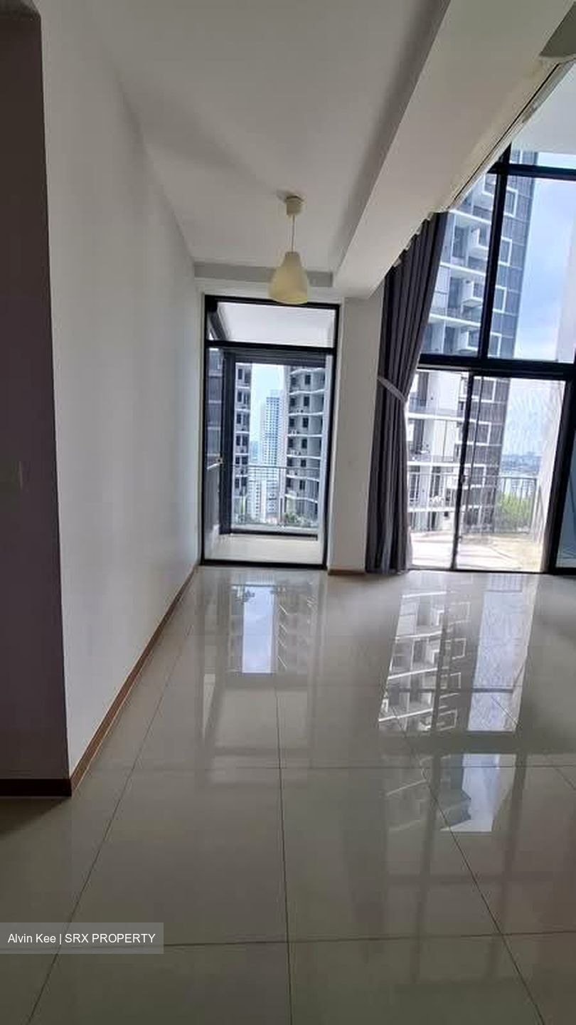 The Trilinq (D5), Condominium #588818741